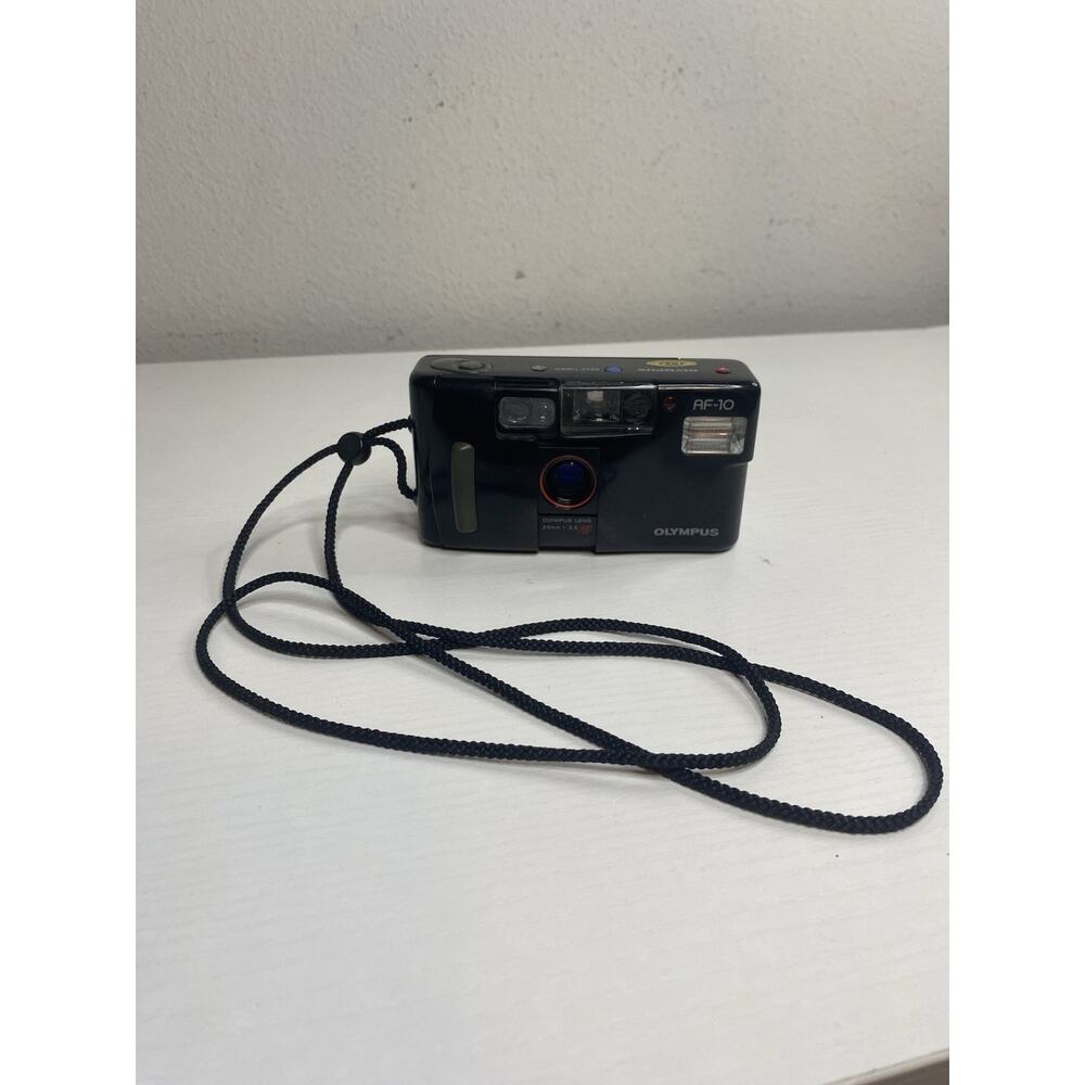 Olympus AF-10 35mm Film Camera – 35mm f/3.5 Olympus Lens – Tested Working